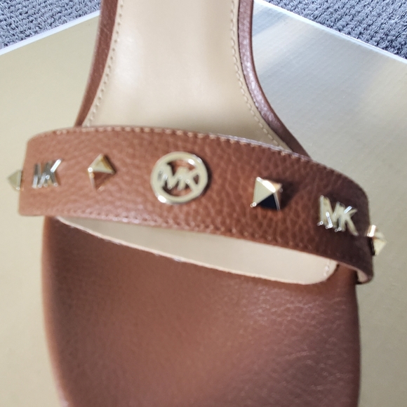 Michael Kors Platform Heels - Picture 4 of 5